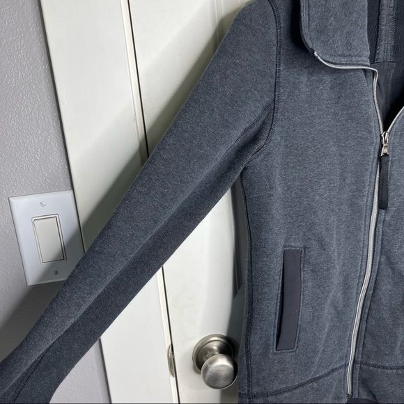 Lululemon En Route Heathered Black Zip Up High Collar Jacket Size 6 - Picture 5 of 11